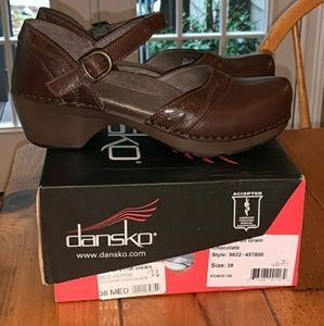 Dansko Stephanie Full Grain Leather Clogs